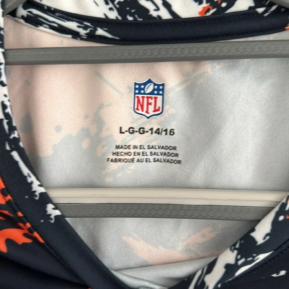 Bears NFL color, splash youth shirt, size 14, 16 - Picture 3 of 3